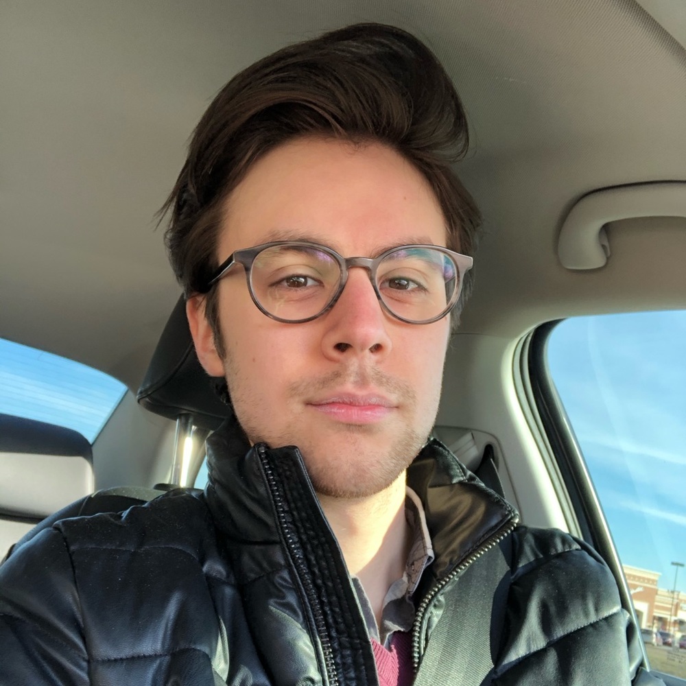 Meet your Posher, Leo